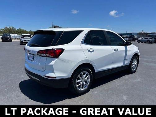 Summit White 2024 Chevrolet Equinox LT