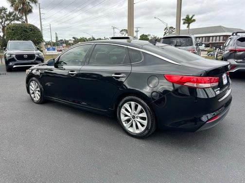 2018 Kia Optima EX