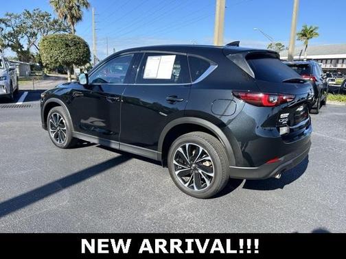 2023 Mazda CX-5 Preferred