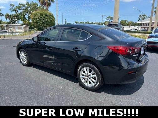 Jet Black Mica 2018 Mazda Mazda3 Sport