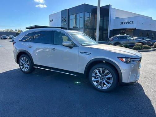 2026 Mazda CX-90 Premium Plus