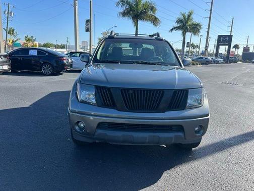 2007 Nissan Frontier LE Crew Cab