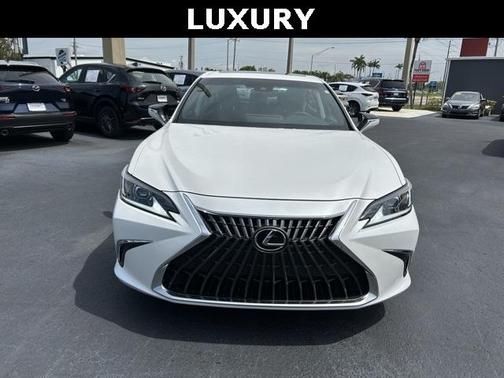 2023 Lexus ES 250 250