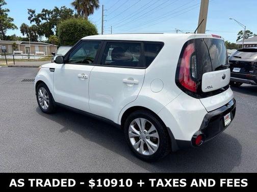 Clear White 2016 Kia Soul +