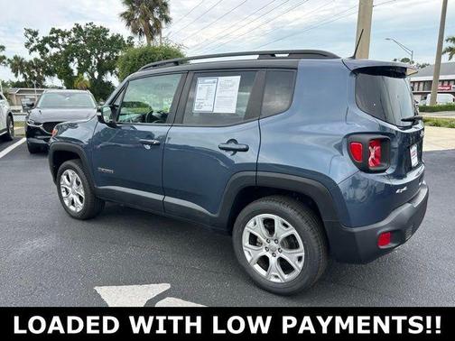 Slate Blue Pearlcoat 2022 Jeep Renegade Limited