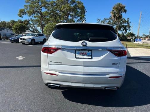 2023 Buick Enclave Premium