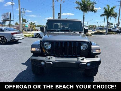 Granite Crystal Clearcoat Metallic 2022 Jeep Gladiator Sport