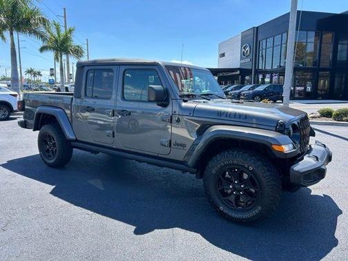 Granite Crystal Clearcoat Metallic 2022 Jeep Gladiator Sport