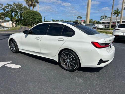 White Metallic 2021 BMW 330 i