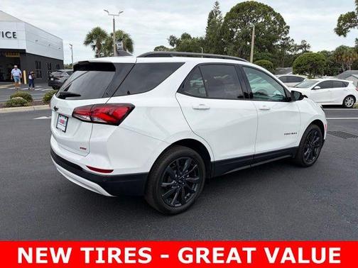 Summit White 2024 Chevrolet Equinox RS
