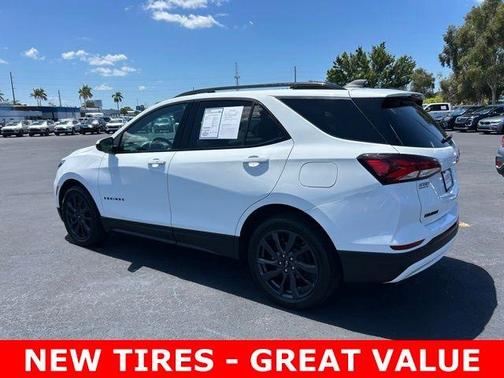 Summit White 2024 Chevrolet Equinox RS