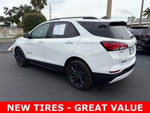 Summit White 2024 Chevrolet Equinox RS