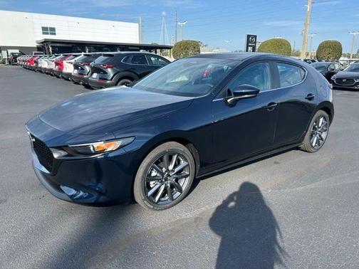 2025 Mazda Mazda3 FWD w/Preferred Package