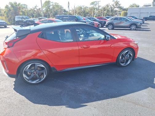 2019 Hyundai Veloster Turbo Ultimate