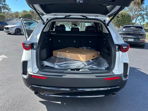 2026 Mazda CX-50 Premium