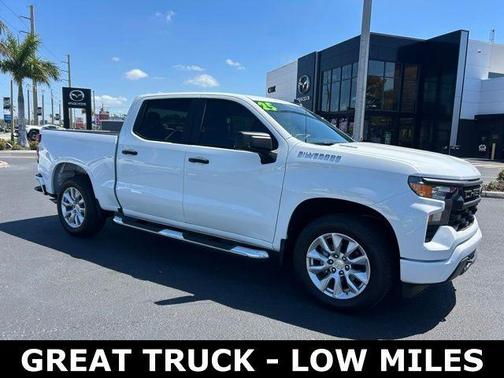 2025 Chevrolet Silverado 1500 Custom