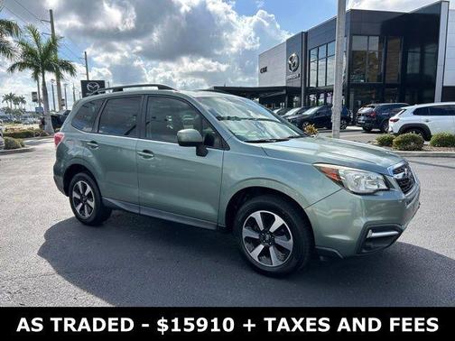 Jasmine Green Metallic 2017 Subaru Forester 2.5i Premium
