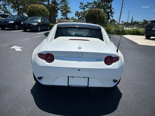 2025 Mazda MX-5 Miata RF Grand Touring