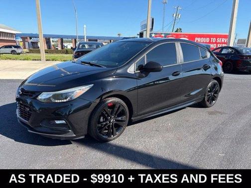 Black 2018 Chevrolet Cruze LT