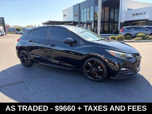 Black 2018 Chevrolet Cruze LT