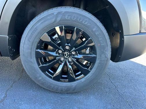 2025 Mazda CX-50 2.5 S Select Package