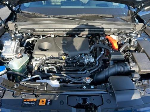 2025 Mazda CX-50 Hybrid Premium Plus Package