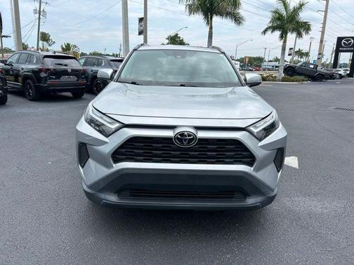 Silver Sky Metallic 2022 Toyota RAV4 XLE