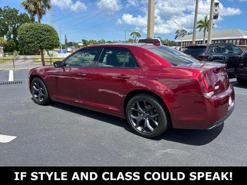 Velvet 2023 Chrysler 300 Touring