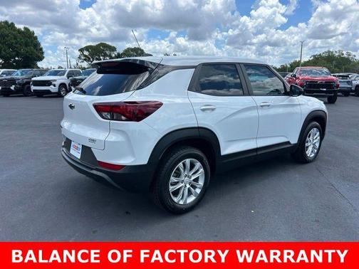Summit White 2023 Chevrolet Trailblazer LS