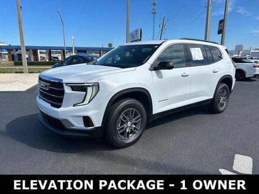 2025 GMC Acadia Elevation