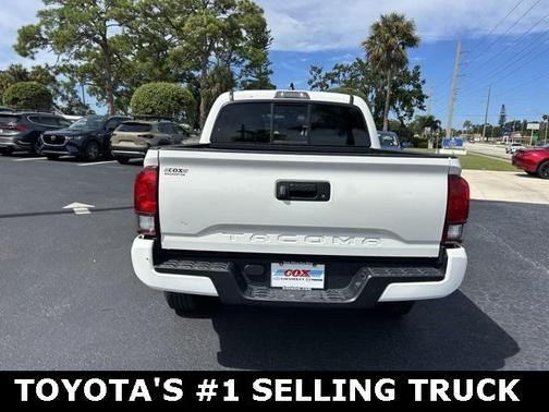 2022 Toyota Tacoma SR