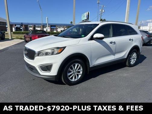 2016 Kia Sorento LX