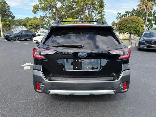 Crystal Black Silica 2020 Subaru Outback Limited