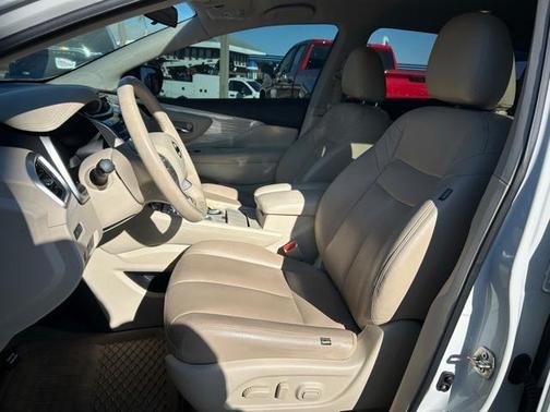 2016 Nissan Murano SV