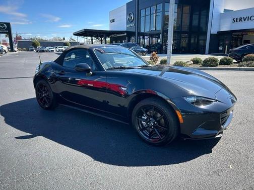 2022 Mazda MX-5 Miata Sport