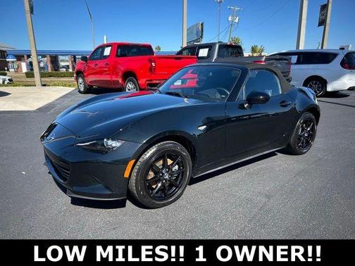 2022 Mazda MX-5 Miata Sport