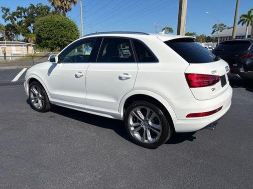 Cortina White 2017 Audi Q3 2.0T Premium Plus