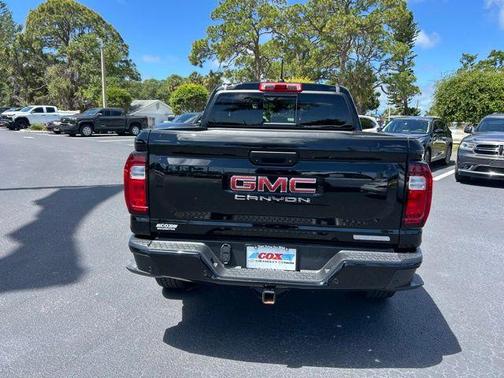 Onyx Black 2024 GMC Canyon Elevation