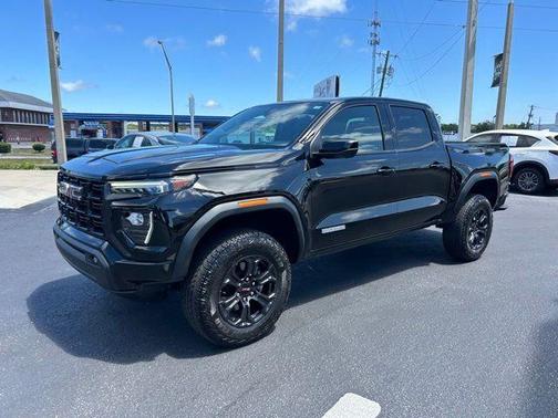 Onyx Black 2024 GMC Canyon Elevation