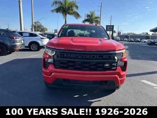 2025 Chevrolet Silverado 1500 Custom