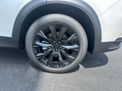 Rhodium White Premium 2026 Mazda CX-70 3.3 TURBO S PREMIUM