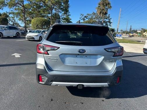 2022 Subaru Outback Limited XT