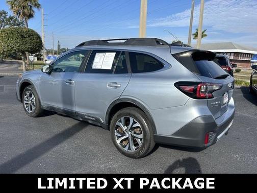 2022 Subaru Outback Limited XT