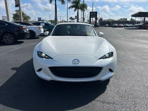 2026 Mazda MX-5 Miata Grand Touring