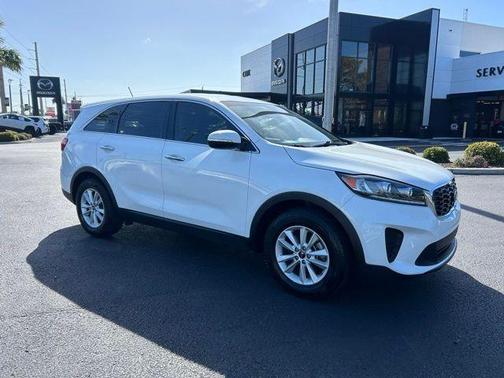 2020 Kia Sorento LX