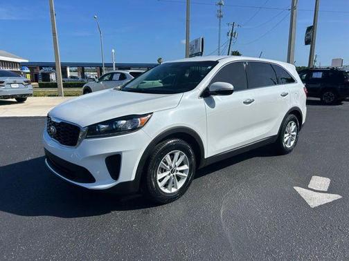 2020 Kia Sorento LX