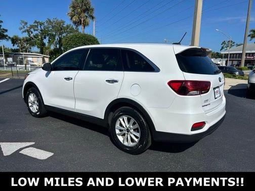 Snow White Pearl 2020 Kia Sorento LX