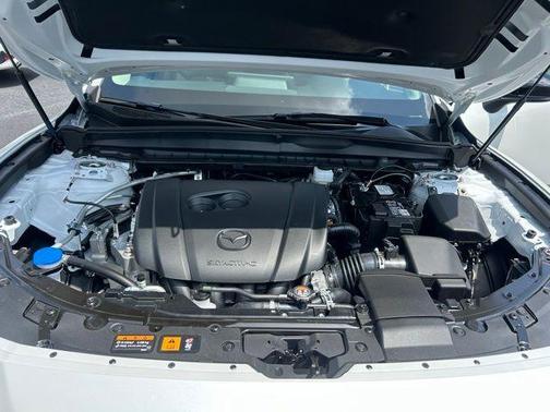 Wind Chill Pearl 2026 Mazda CX-50 2.5 S PREFERRED