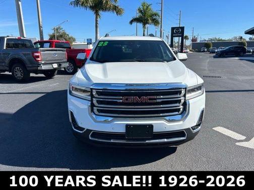 2023 GMC Acadia SLT