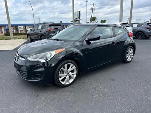 2016 Hyundai Veloster Base
